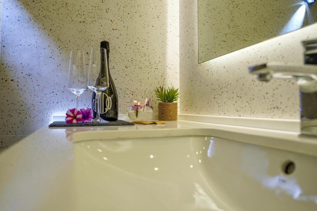 Aquamar Bed And Breakfast Кротоне Экстерьер фото
